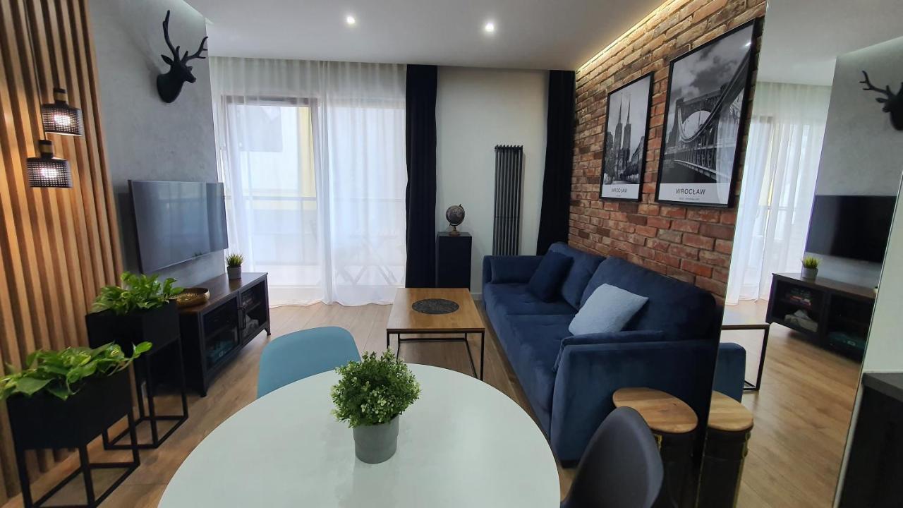 Apartament Midnight Blue Wrocław Exteriör bild